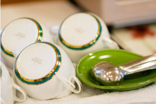 食器類や備品の処分